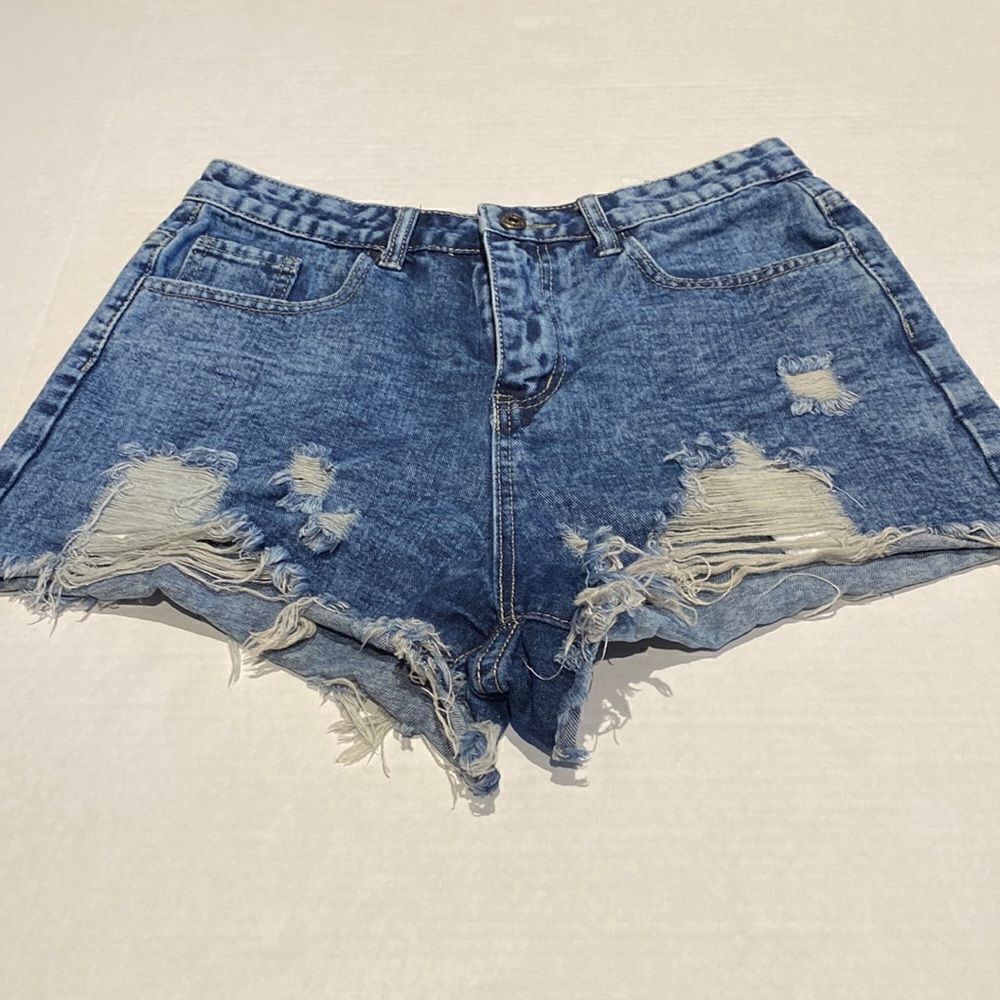 High waisted 5pocket cut off jean shorts by shein size medium
